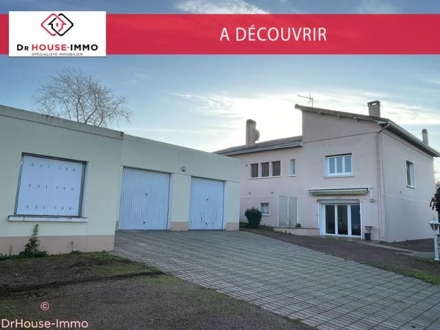 PAVILLON DE CARACTERE CENTRE BOURG AVEC ATELIER
