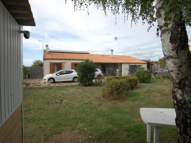 Pavillon de charme à Jonzac, 138 m² habitables