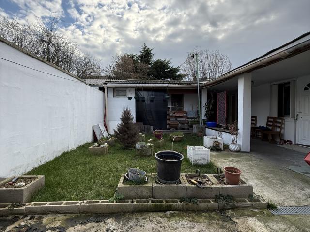 PAVILLON DE PLAIN PIED LE BLANC MESNIL
