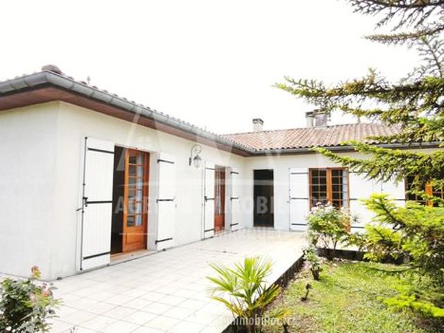 PAVILLON DE PLAIN PIED T 5 + GARAGE SUR 3337 m² DE TERRAIN