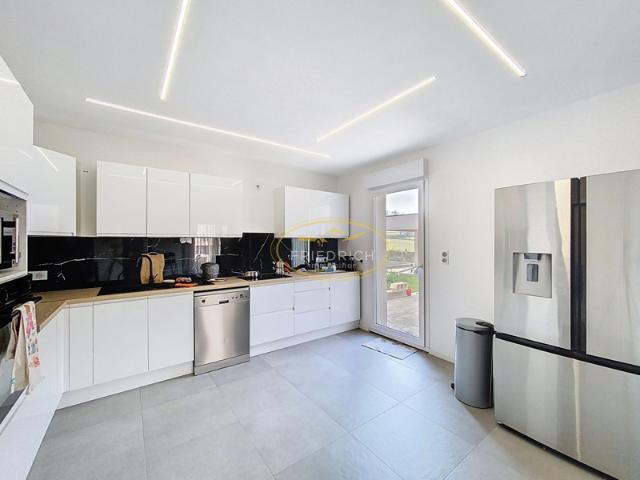 PAVILLON DE PLAIN PIED, TOUT CONFORT