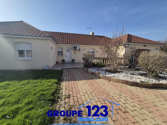 Pavillon de plain pied 5 chambres Terrain 1 443 m2 Fibr