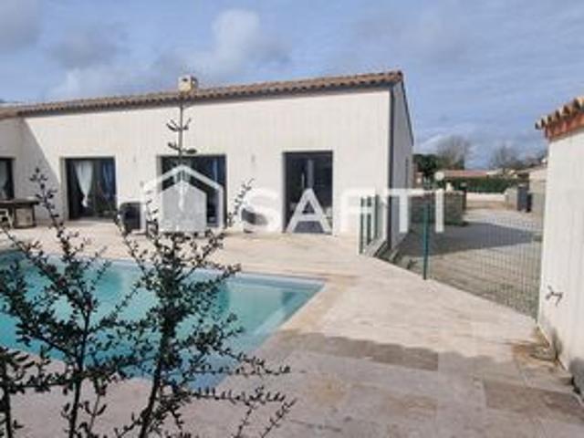 Pavillon familial plain pied, 3 chambres, piscine
