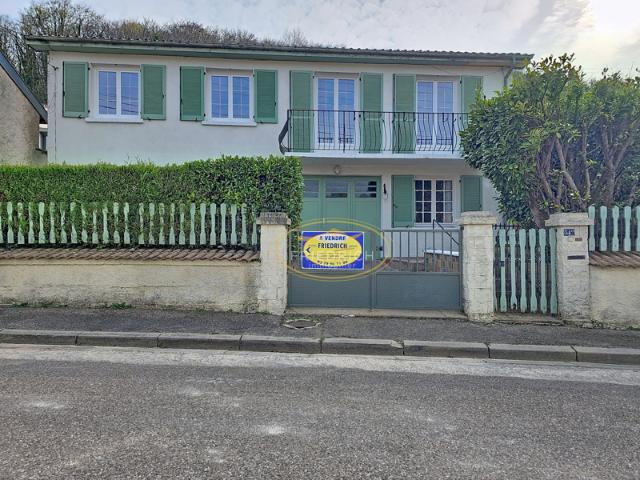 PAVILLON INDÉPENDANT SUR SOUS SOL