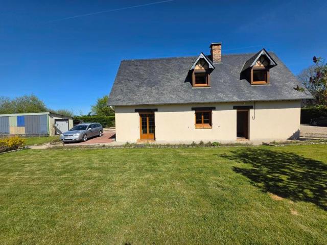 Pavillon individuel avec vie de plain pied à vendre entre Fécamp et Cany Barville