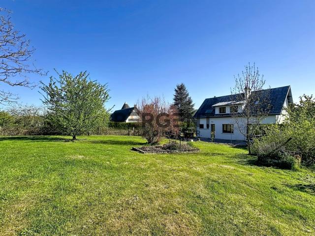 Pavillon Individuel De 132 M² Sur Sous Sol Complet A Rafraic. 132m² Chalandry Elaire