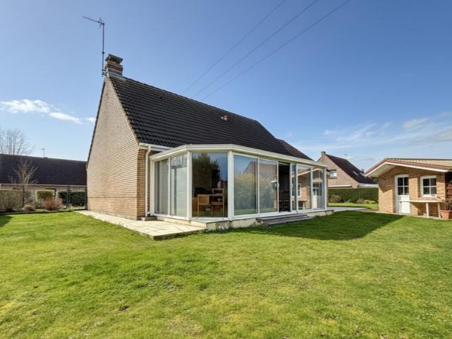 Pavillon individuel plain pied, dans un quartier recherché d
