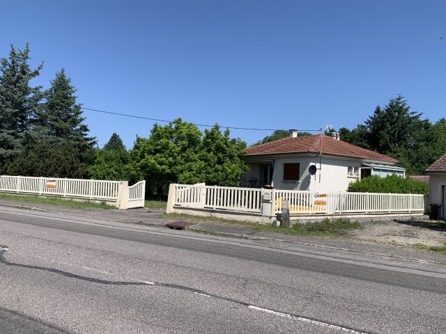 Pavillon individuel sur vaste terrain