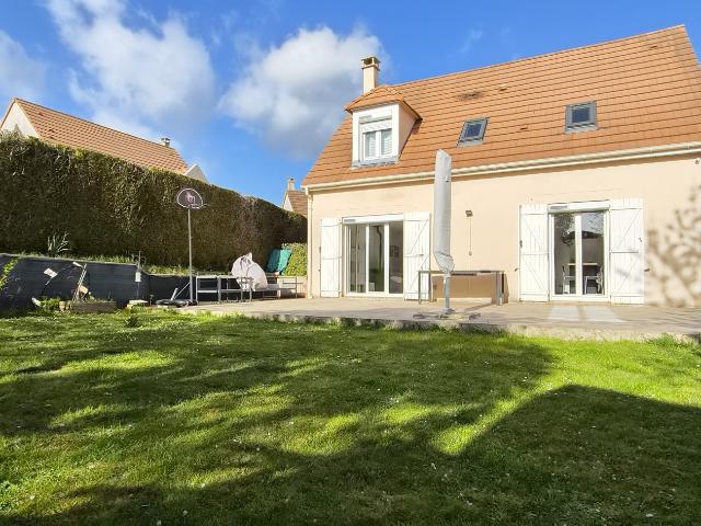 PAVILLON INDIVIDUEL / 3 CHAMBRES / GARAGE / TERRAIN 420m2