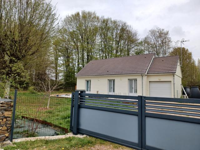 PAVILLON NEUF 2CH DE PLAIN PIEDS DANS CADRE CAMPAGNARD SECTEUR COURTENAY 45