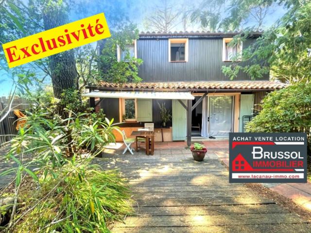 Pavillon pour 4 personnes situé dans la pinède dans résidenc