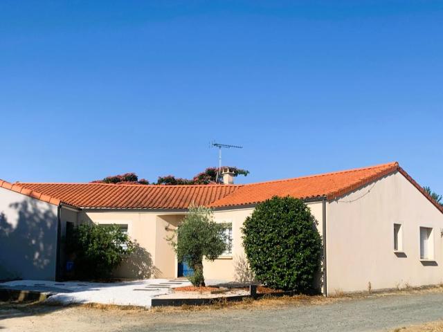 Pavillon Plain Pied 159 M2 sur grande parcelle arborée 159m² Sèvremoine