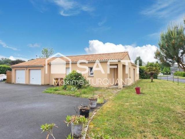 Pavillon plain pied, 2007, 3 chambres, 1100m² de terrain + double garage