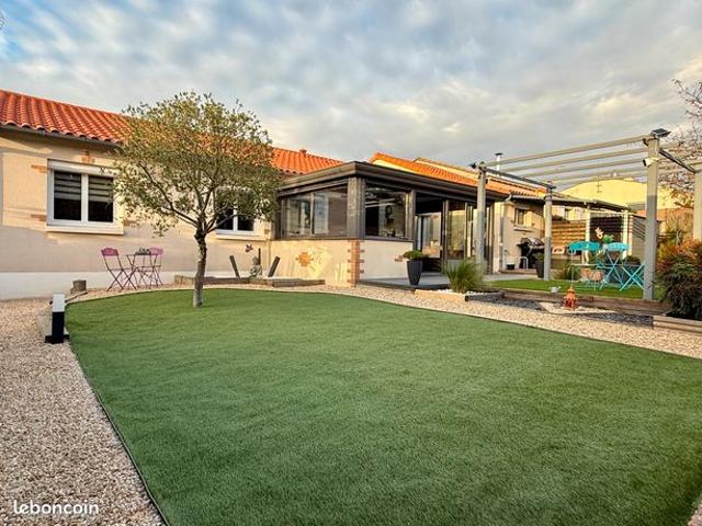 Pavillon plain pied