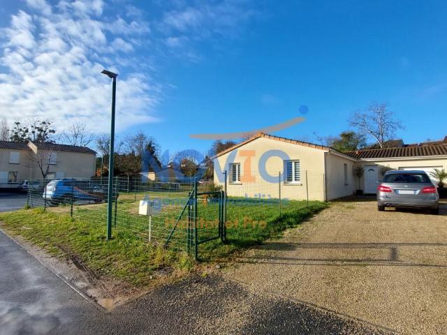 Pavillon récent 4 chambres 95m² Jaunay Clan