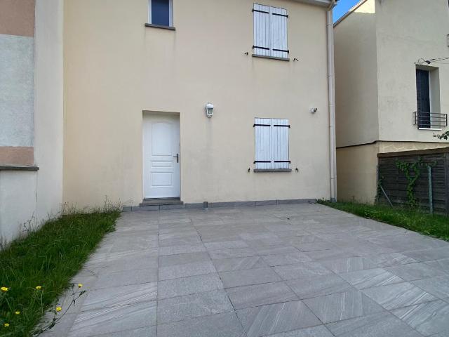 PAVILLON SEVRAN T4 LES TRÈFLES