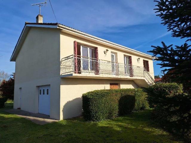 Pavillon sous sol Mansle La Rochefoucauld 133m² Val de Bonnieure
