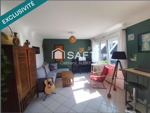 Pavillon sur Laval avec terrain !