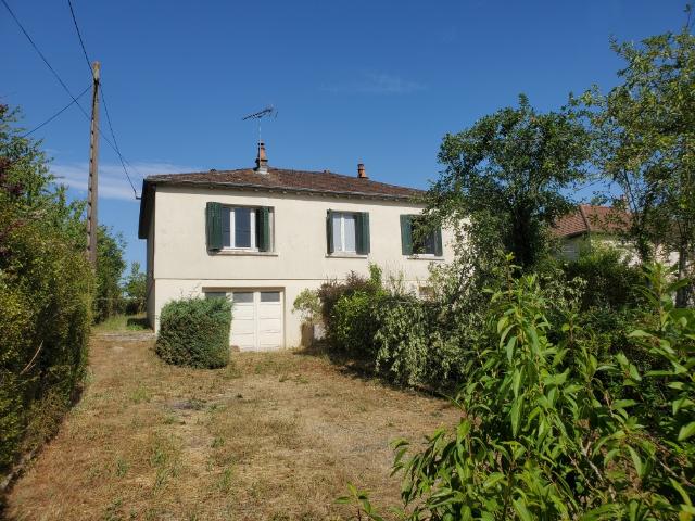 Pavillon sur sous sol à rénover