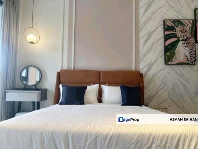 Paxtonz @ Empire City, Damansara Perdana