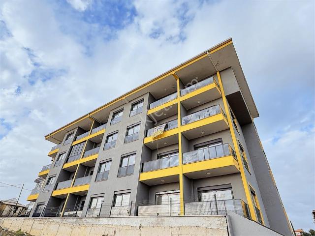 Payallar'da Denize Yakın Sıfır Kat Mülkiyetli Satılık 1+1 Daire