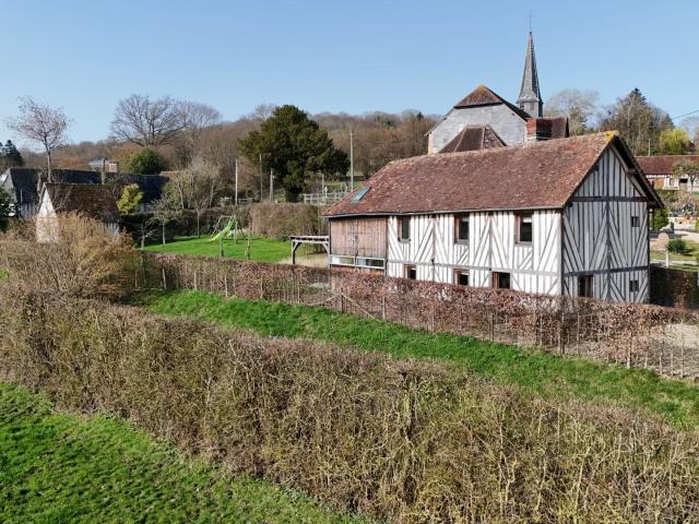 PAYS D'AUGE CALVADOS ST GEORGES EN AUGE MAISON TRADITIONNELLE AU