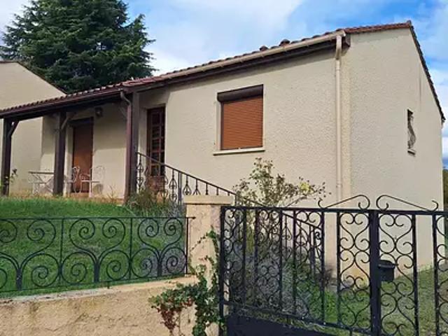 Pays de Belvès 24170 Achat / Vente maison 5 pièces t5 terrasse