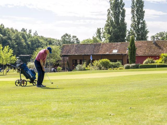 Pays de la Loire Domaine golfique m² Le Mans