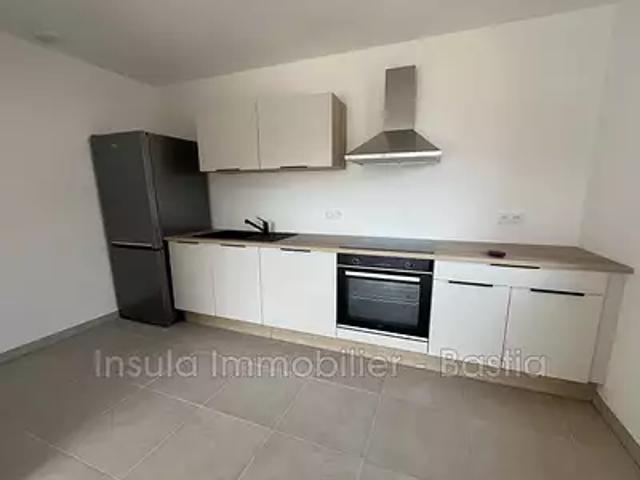 Penta di Casinca 20213 Location appartement 3 pièces t3 terrasse parking