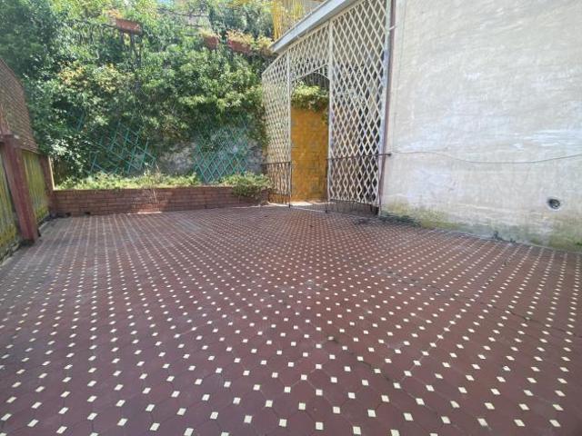 Pentalocale in vendita a La Spezia