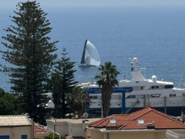 Pentalocale in vendita a Sanremo