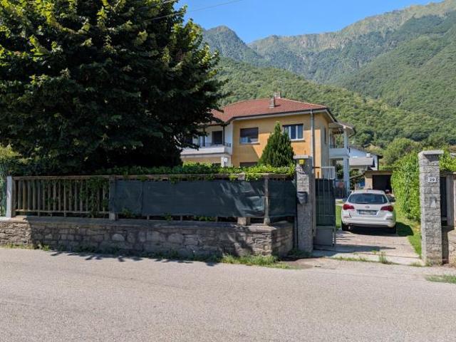 Pentalocale in vendita a Pieve Vergonte