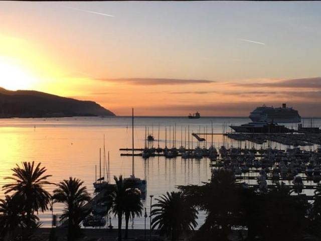 Pentalocale in affitto a La Spezia
