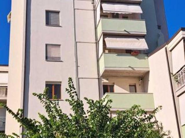 Pentalocale in affitto a Lanciano