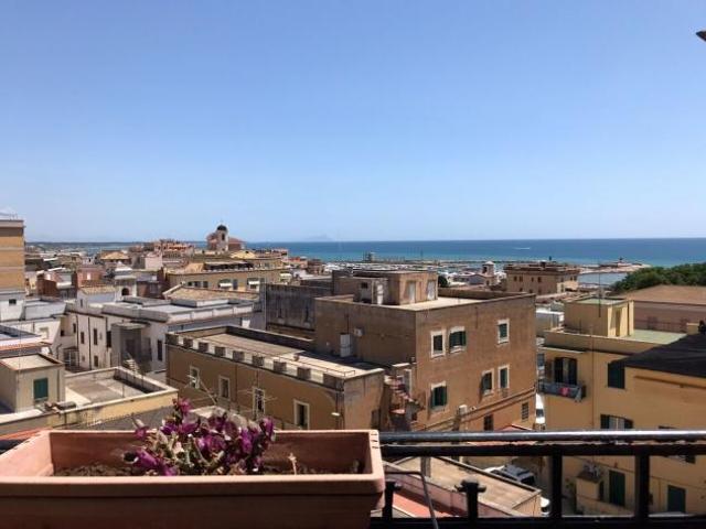 Pentalocale in affitto a Nettuno