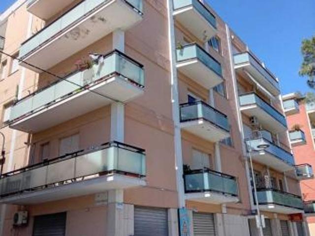 Pentalocale in affitto a Pescara