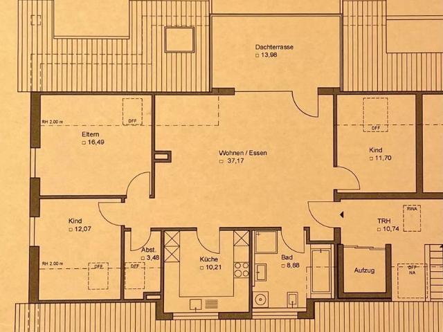 Penthousewohnung Feldrandlage, hochwertige Ausstattung