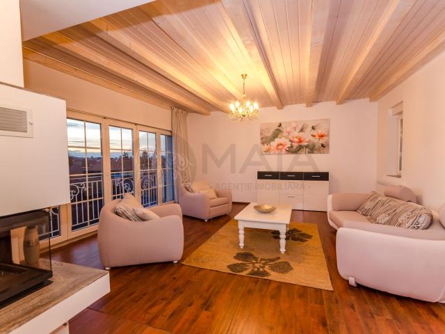 Penthouse 3 camere, 2 bai, 200 mp utili + 35 mp terasa, Calea Dumbravii