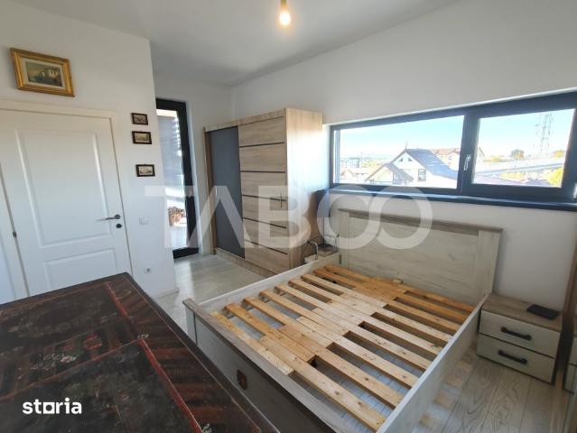 Penthouse 3 camere de inchiriat 87 mp utili disponibil imediat