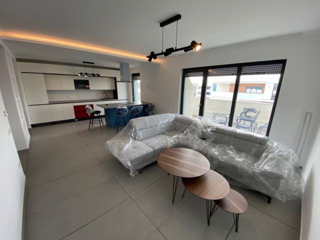 Penthouse 3 camere Dumbravita