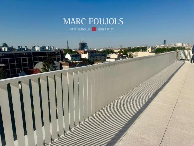 Penthouse 3 chambres de 130,45 m2 avec terrasses et parkings 130m² Issy les Moulineaux
