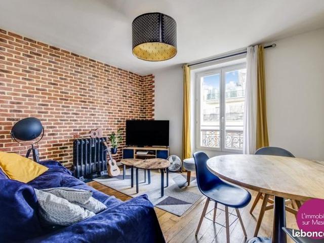 Penthouse 3 pièces 48 m²