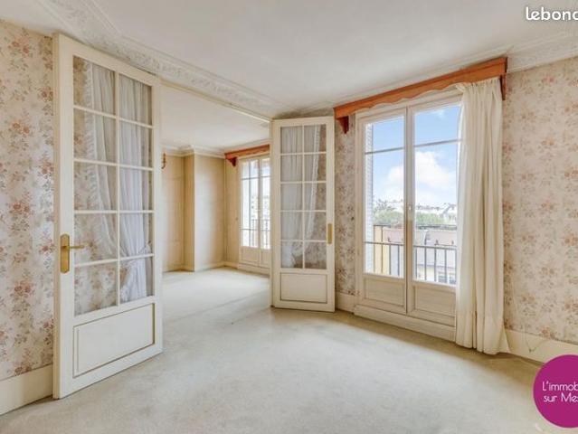 Penthouse 3 pièces 60 m²