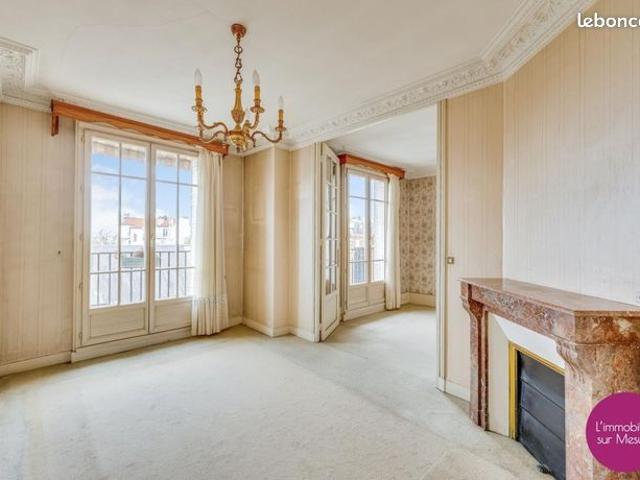 Penthouse 3 pièces 60 m²