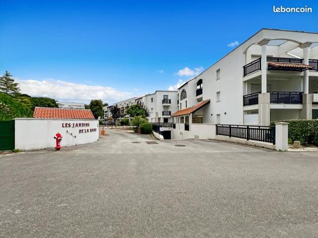 Penthouse 3 pièces 61 m²