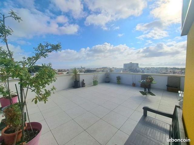 Penthouse 3 pièces 63 m²