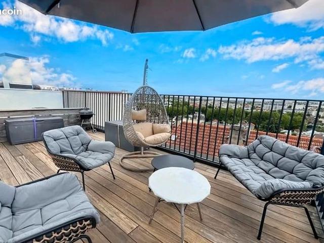Penthouse 3 pièces 66 m²