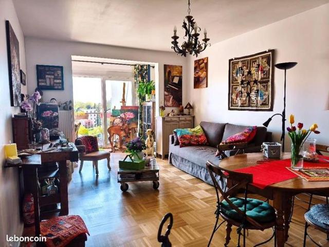 Penthouse 3 pièces 82 m²