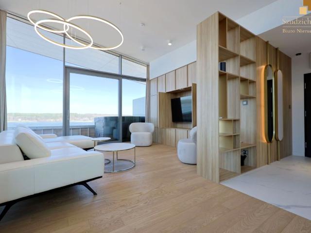Penthouse 105 m? | Taras + Jacuzzi | Marina | Zegrze