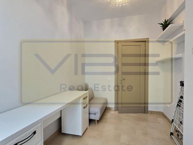 PENTHOUSE 137mp LOCATIE CENTRALA PALAS MALL !
